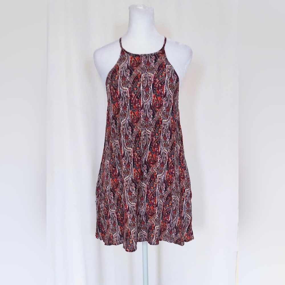 American Eagle Sleeveless Pleated Paisley Shift Dress Size XS Red Pockets